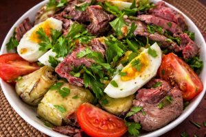 Beef and artichoke salad