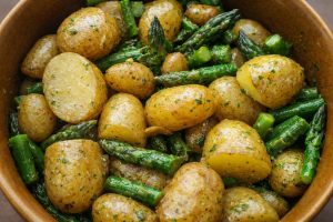 garlicky new potato and asparagus salad